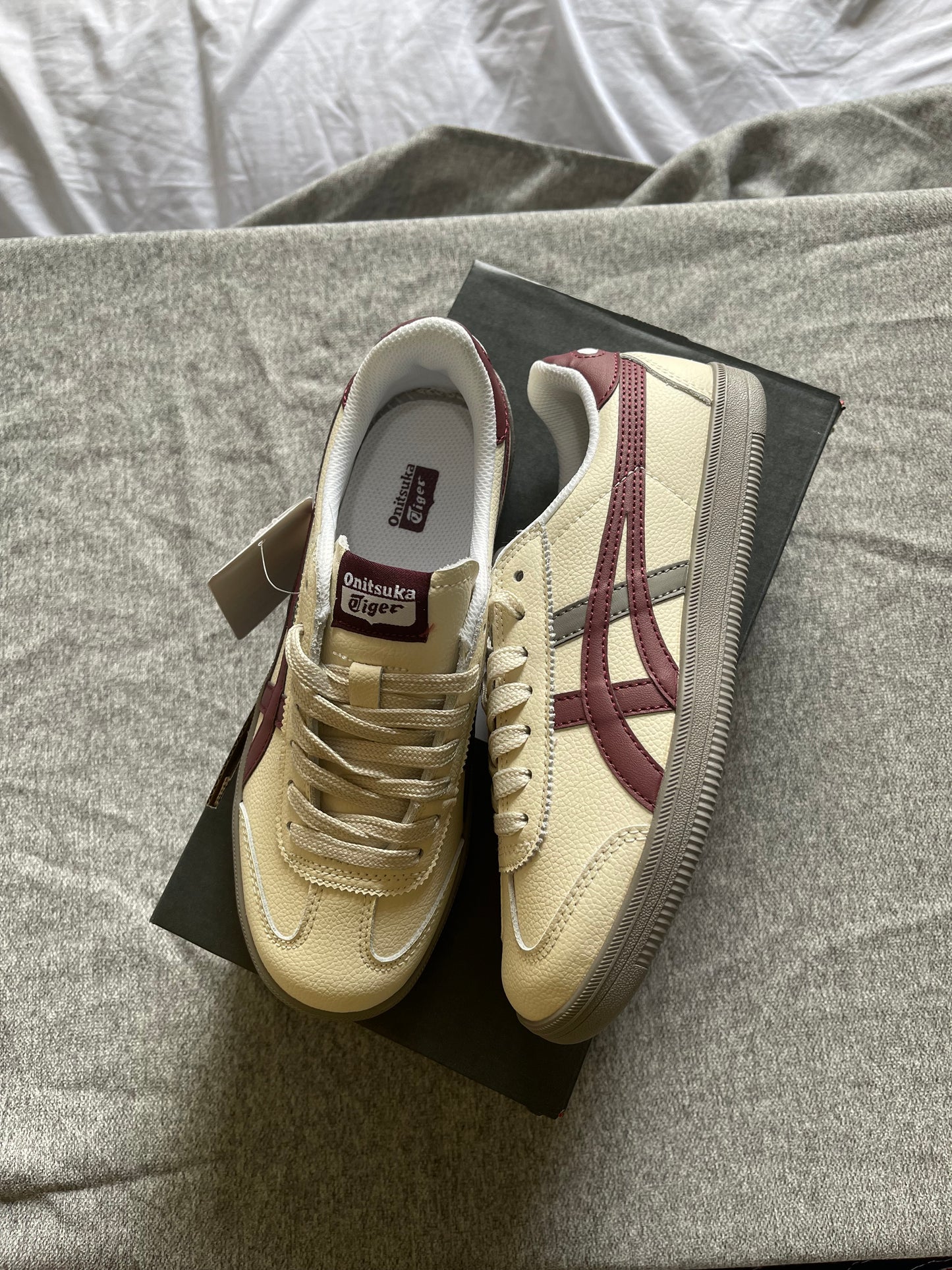 Onitsuka Tiger - Tokuten 'Burgundy Grey White'