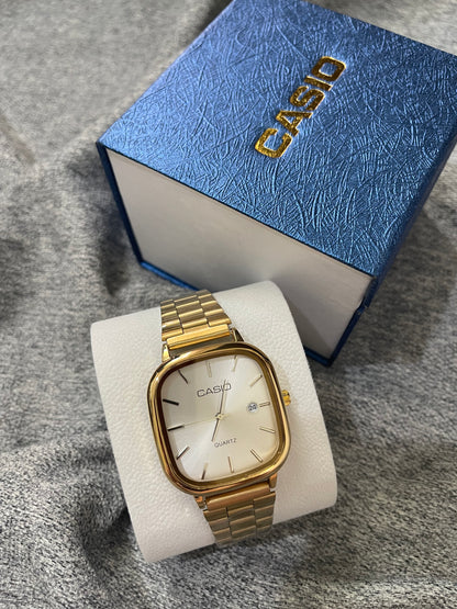 Unisex Casio Vintage Watch Gold/White