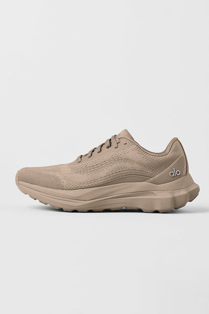 Alo Runner Gravel
