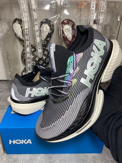 Hoka Cielo X1 ‘black’