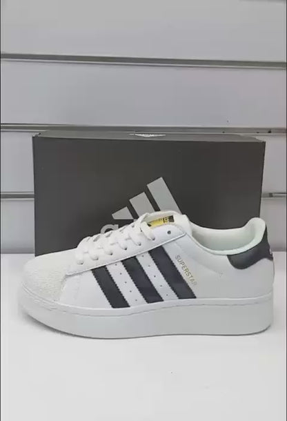 Adidas Superstar